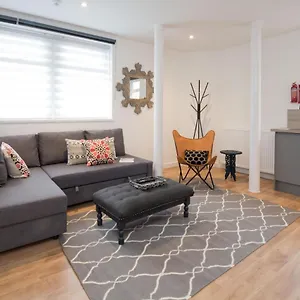 Blackbird Luxury 5 Blackpool