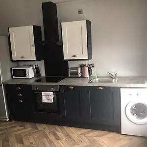 My Perfect Place & -some With Hot Tub- Free Parking Blackpool